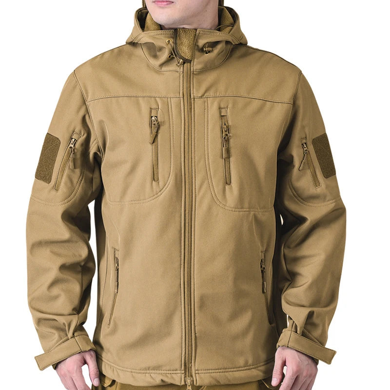 Heren Winter Softshell Jas met Capuchon – Militair & Waterafstotend
